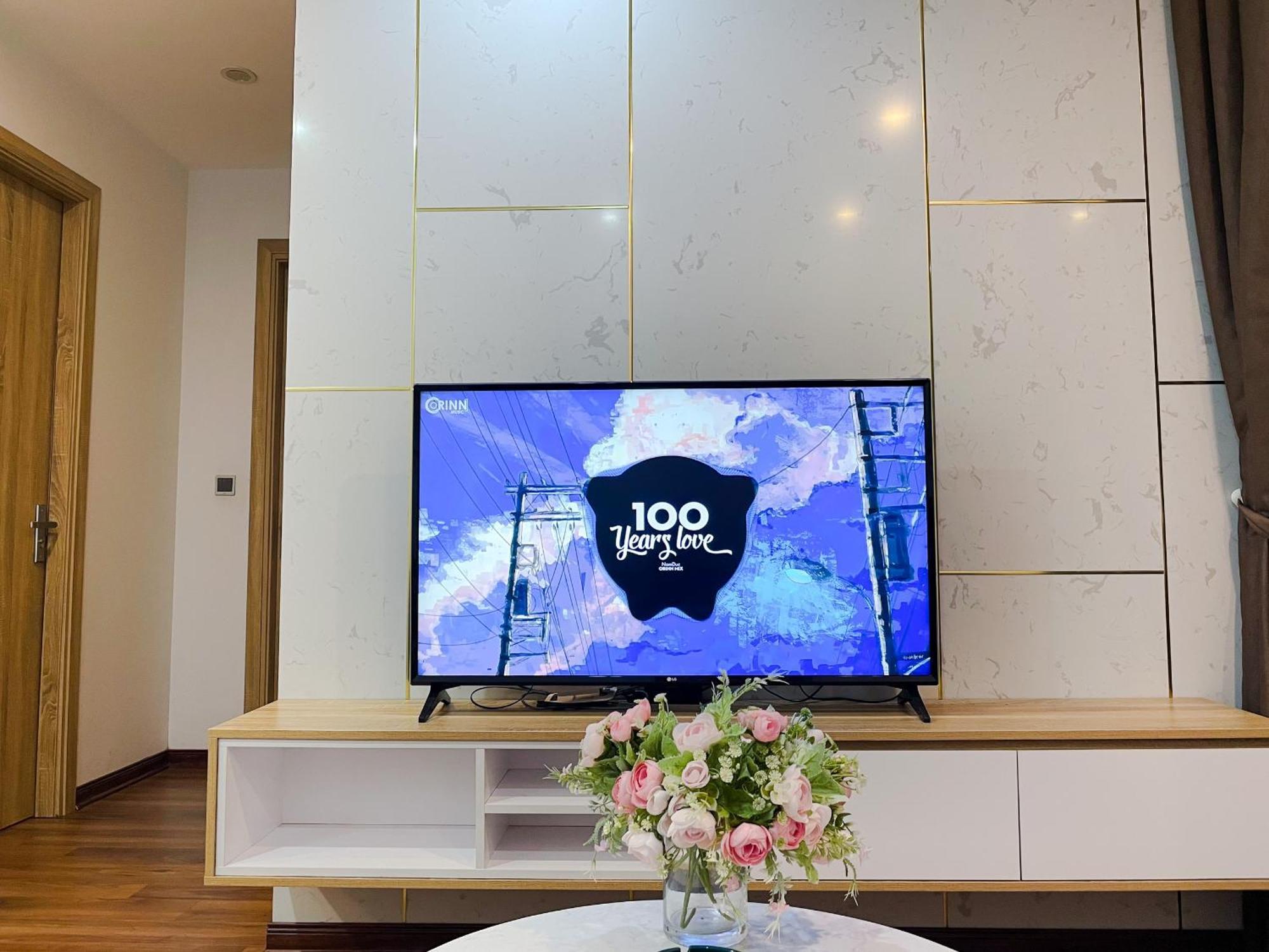 Rosee House -Luxury Apartment In Vinhomes Greenbay Hanoï Extérieur photo